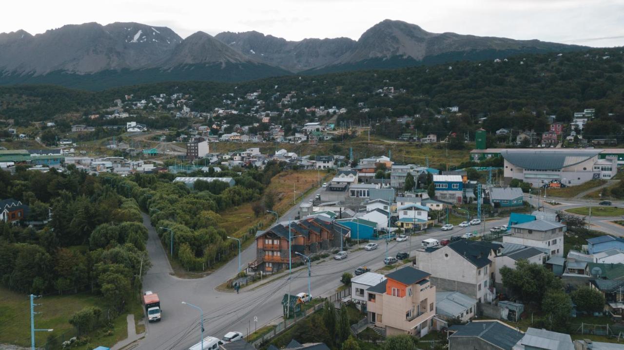 Aires Del Beagle Apartaments Ushuaia Esterno foto